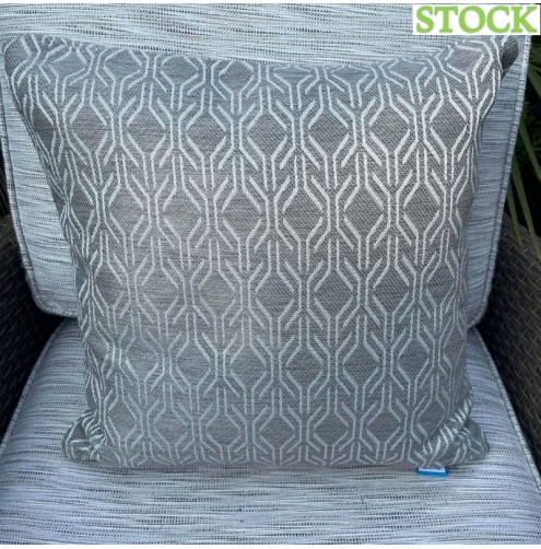 Southbeach 164 White/Ash Grey (Dark) 18" Scatter Cover Only